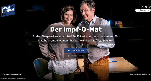 Startbildschirm des Impf-O-Mat mit Eckart von Hirschhausen und Dr. Natalie Grams-Nobmann