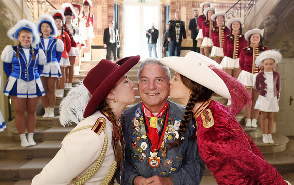 Fastnacht Empfang für Karnevals- und Fasnachtsvereine Innenminister Thomas Strobl (Mitte) beim Empfang für die Karnevals- und Fasnachtsvereine des Landes
