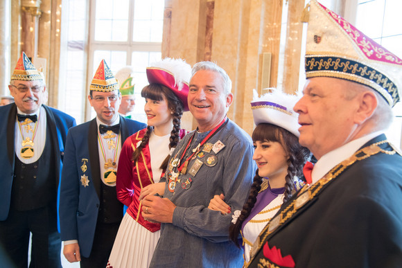 Fastnacht Empfang für Karnevals- und Fasnachtsvereine Empfang für die Karnevals- und Fasnachtsvereine des Landes