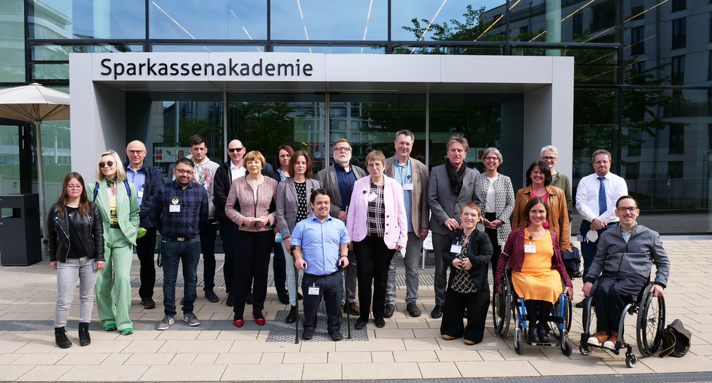 Landes-Behindertenbeirat mit Simone Fischer und Minister Manne Lucha