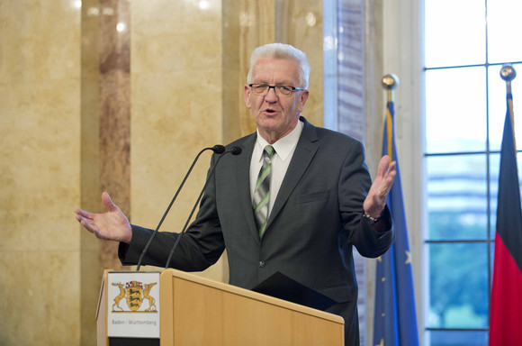 Fastenbrechen Kretschmann lädt zum Iftar-Empfang ein Ministerpräsident Winfried Kretschmann bei seiner Ansprache beim Iftar-Empfang