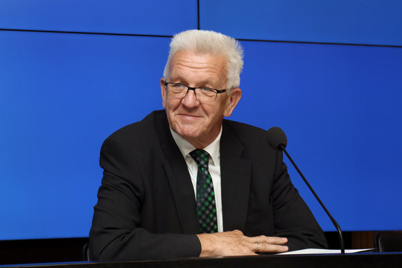 Pressekonferenz Masterplan Jugend und Versorgung psychisch kranker Menschen Ministerpräsident Winfried Kretschmann