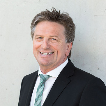 Porträt Sozial- und Integrationsminister Manne Lucha