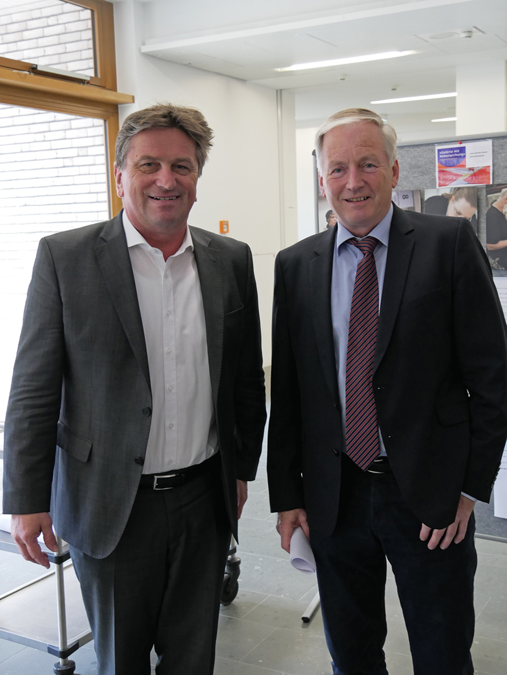 Minister Manne Lucha und Christoph Dahl (Geschäftsführer Baden-Württemberg Stiftung)