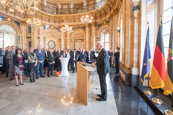 Reformationsjahr Empfang der Landesregierung zum Reformationsjubiläum Ministerpräsident Winfried Kretschmann spricht zu den Gästen.