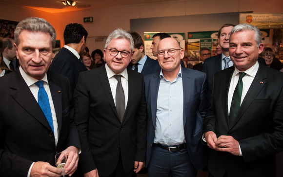 Europa Neujahrsempfang in der Landesvertretung in Brüssel v.l.n.r.: Günther Oettinger, EU-Kommissar für Haushalt und Personal, Guido Wolf, Minister der Justiz und für Europa, Verkehrsminister Winfried Hermann und Thomas Strobl, Minister für Inneres, Digitalisierung und Migration